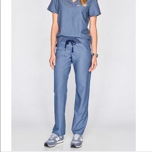 ISO Fig size XS Livingston scrub pants
